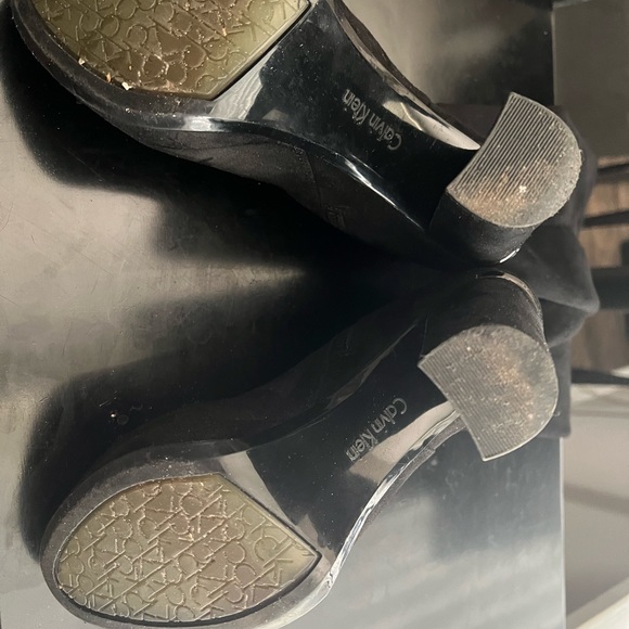 Black suede Calvin Klein high knees boot ! - Picture 3 of 3